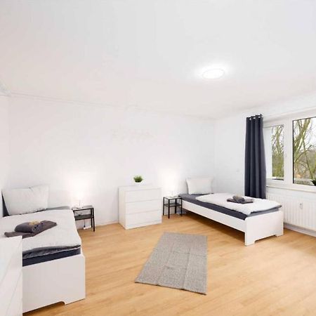 Modern Flat With Balcony In Gladbeck Appartement Buitenkant foto