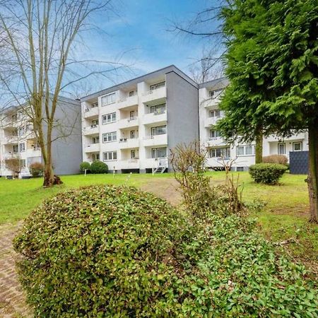 Modern Flat With Balcony In Gladbeck Appartement Buitenkant foto