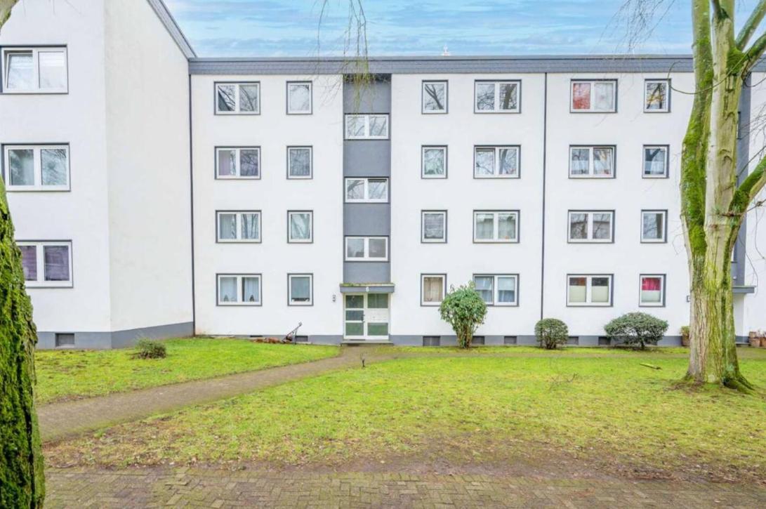 Modern Flat With Balcony In Gladbeck Appartement Buitenkant foto